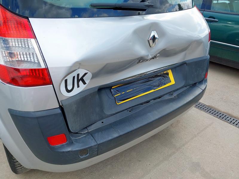 2006 RENAULT SCENIC SL OASIS VVT 