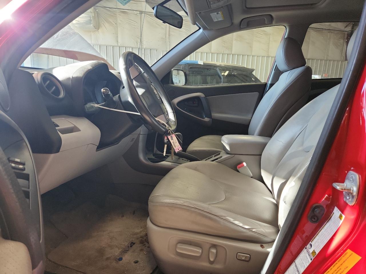 2008 Toyota Rav4 Limited VIN: JTMBK31V985066494 Lot: 80854975