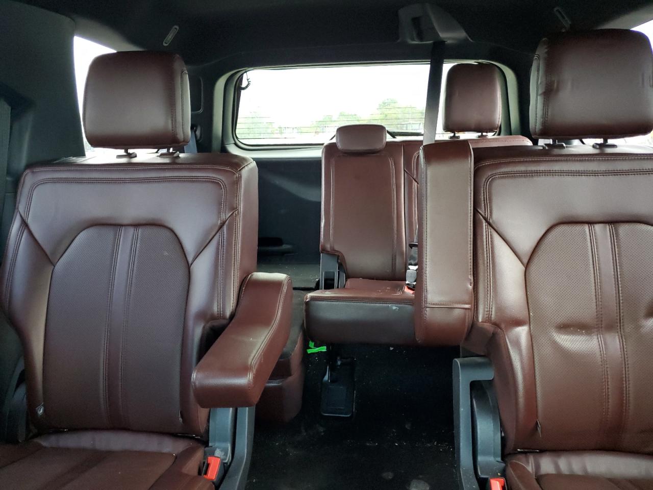 2022 Ford Expedition Limited VIN: 1FMJU2ATXNEA11137 Lot: 81201375