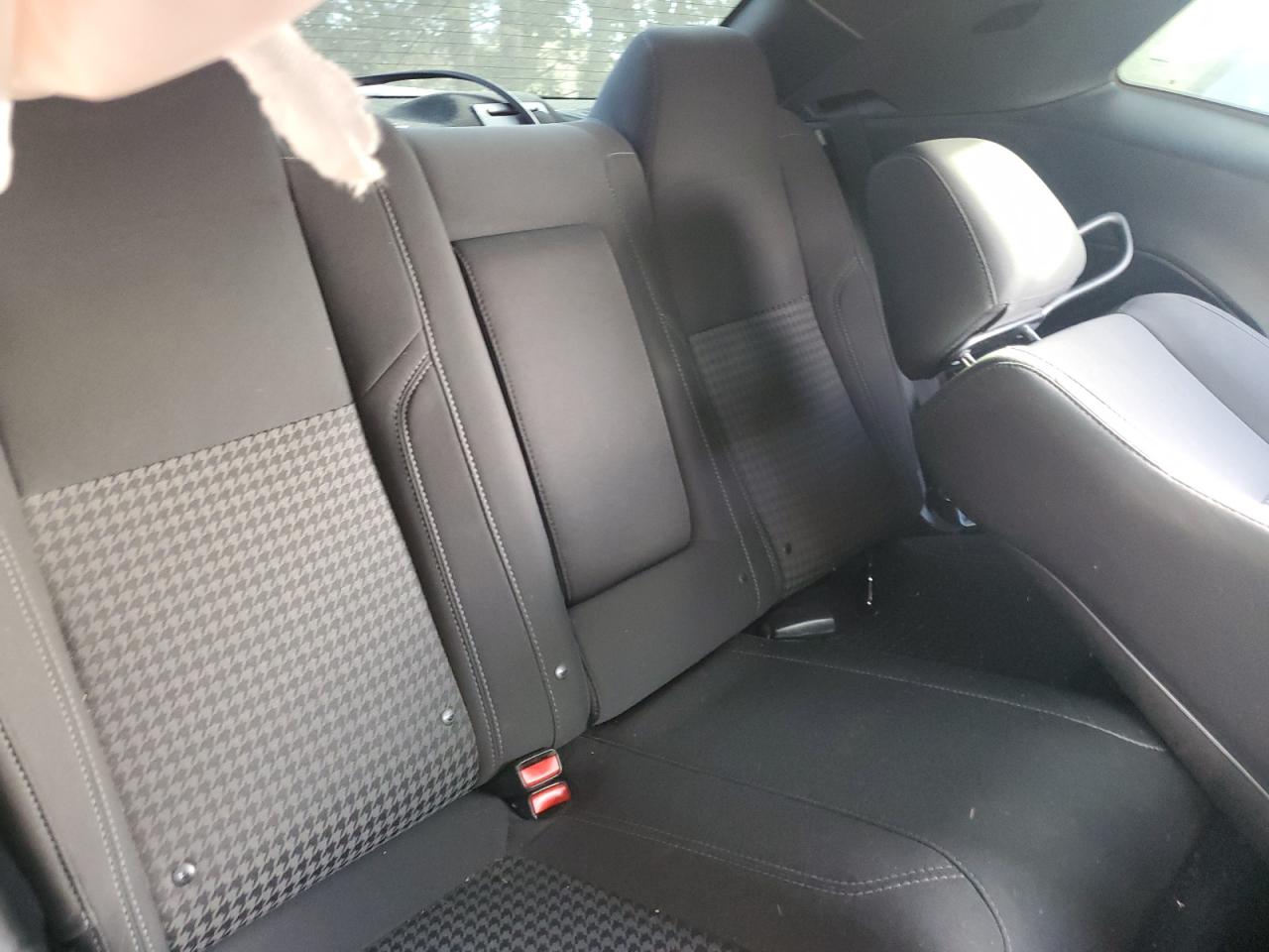 2018 Dodge Challenger Sxt VIN: 2C3CDZAG4JH310770 Lot: 84802755