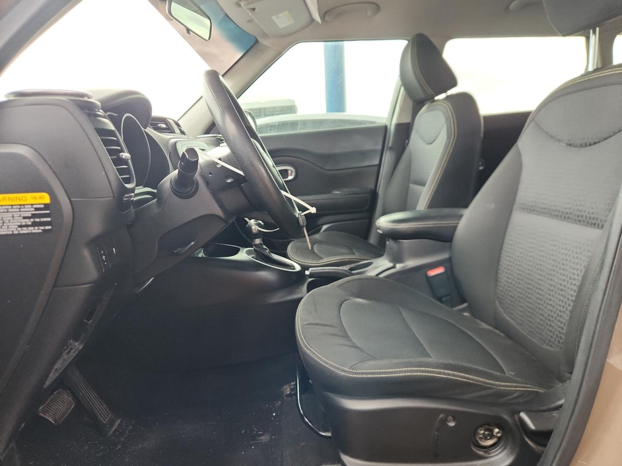 2015 Kia Soul + VIN: KNDJP3A52F7185549 Lot: 81222875