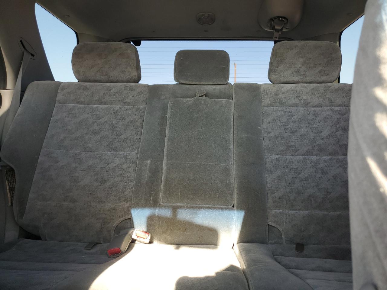 2004 Kia Sorento Ex VIN: KNDJD733445203683 Lot: 81870765