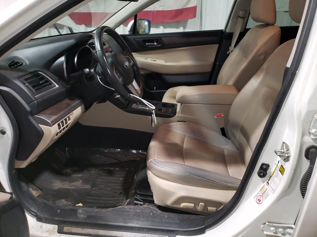 2017 Subaru Outback 2.5I Limited VIN: 4S4BSANC6H3210085 Lot: 80552205