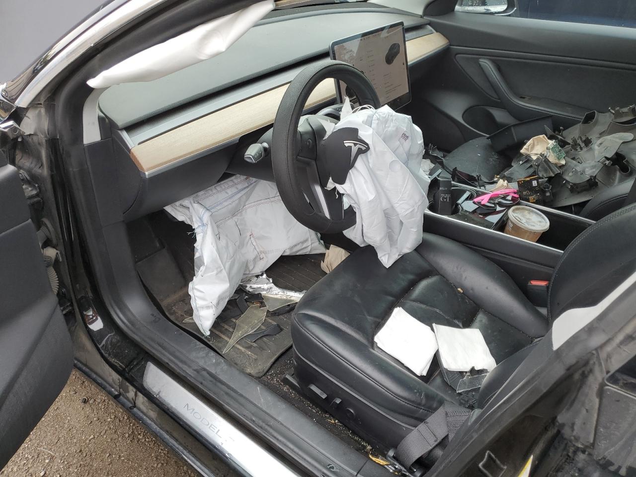 2020 Tesla Model 3 VIN: 5YJ3E1EB7LF670410 Lot: 81323865