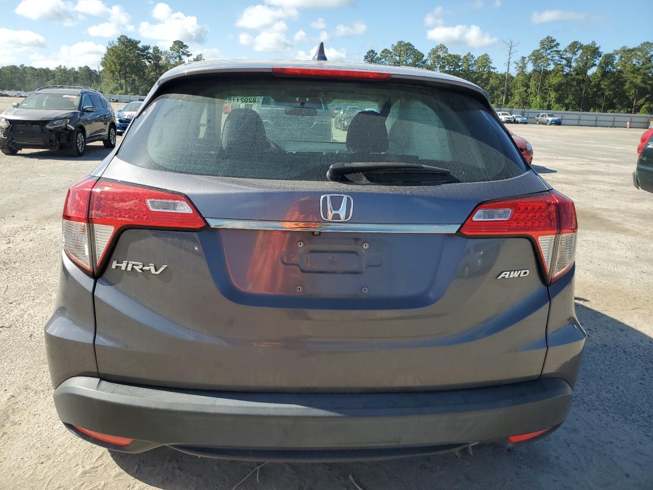 2020 Honda Hr-V Lx VIN: 3CZRU6H34LM725965 Lot: 82021185