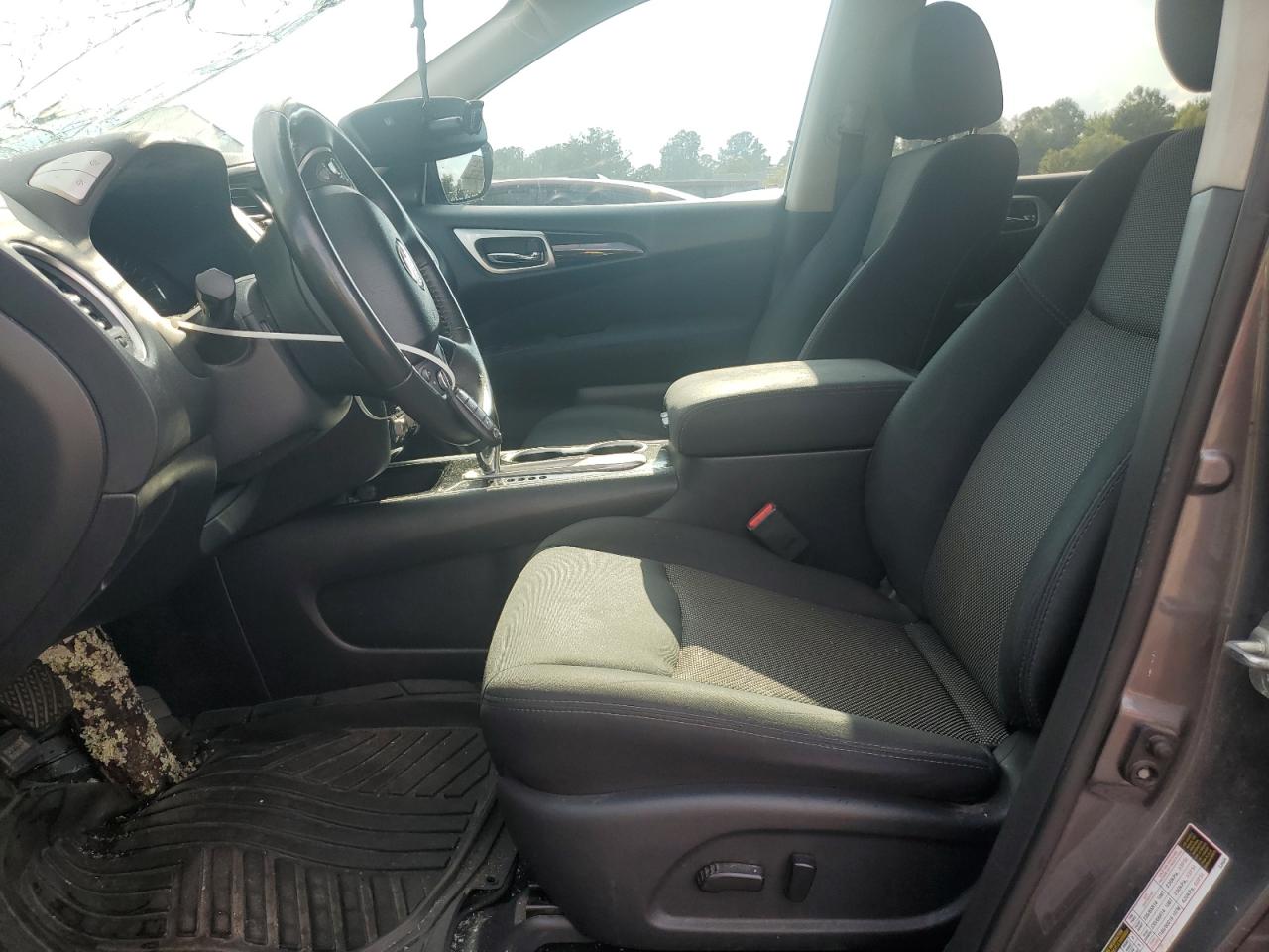 2017 Nissan Pathfinder S VIN: 5N1DR2MN7HC694684 Lot: 71915855