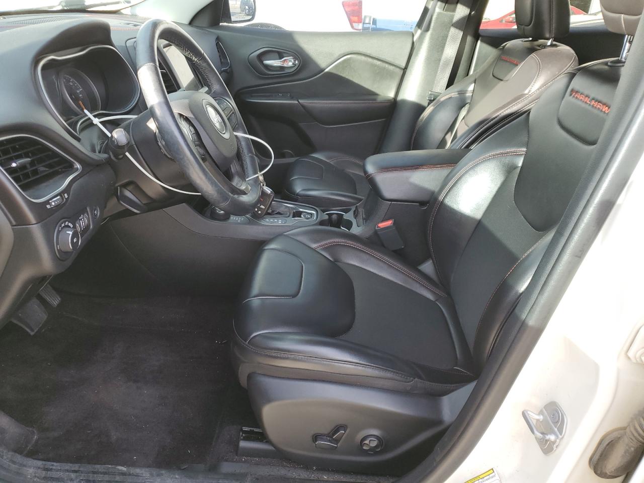 2019 Jeep Cherokee Trailhawk VIN: 1C4PJMBX0KD141160 Lot: 81869395