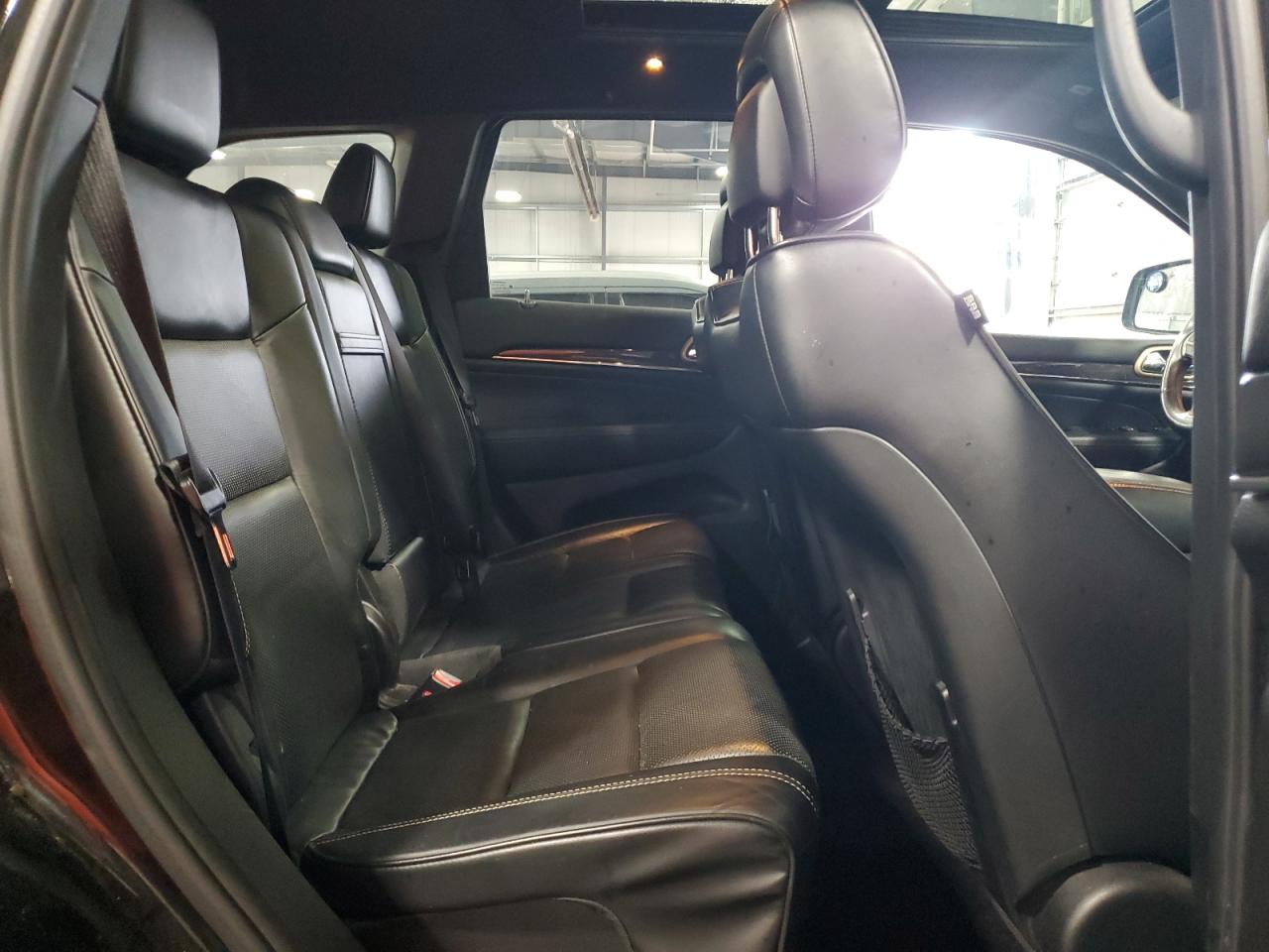 2017 Jeep Grand Cherokee Overland VIN: 1C4RJFCG8HC738106 Lot: 80833155