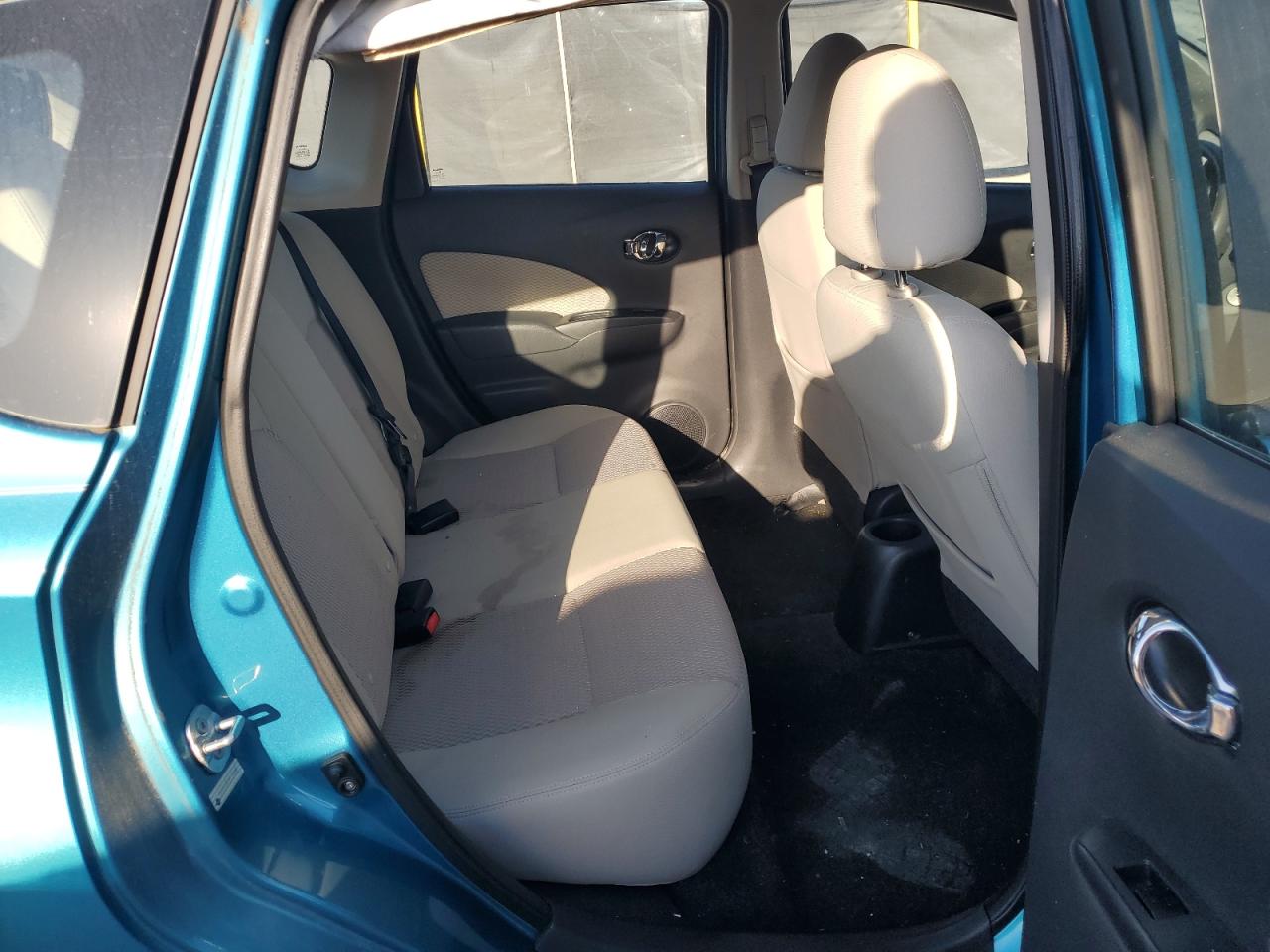 2015 Nissan Versa Note S VIN: 3N1CE2CPXFL374195 Lot: 81859155