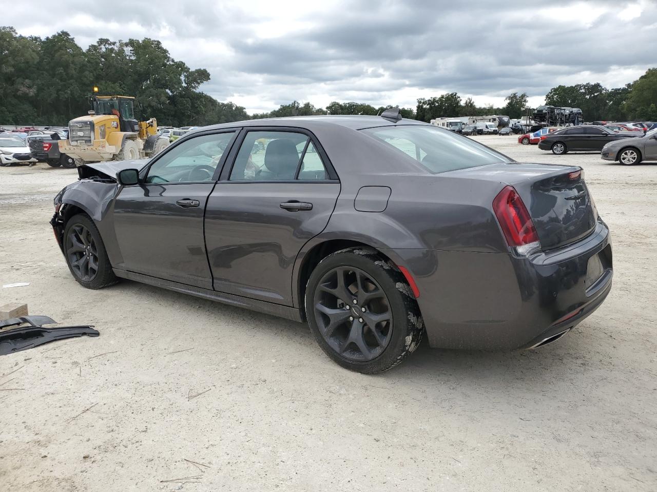 2023 Chrysler 300 Touring L VIN: 2C3CCADGXPH552410 Lot: 84476105