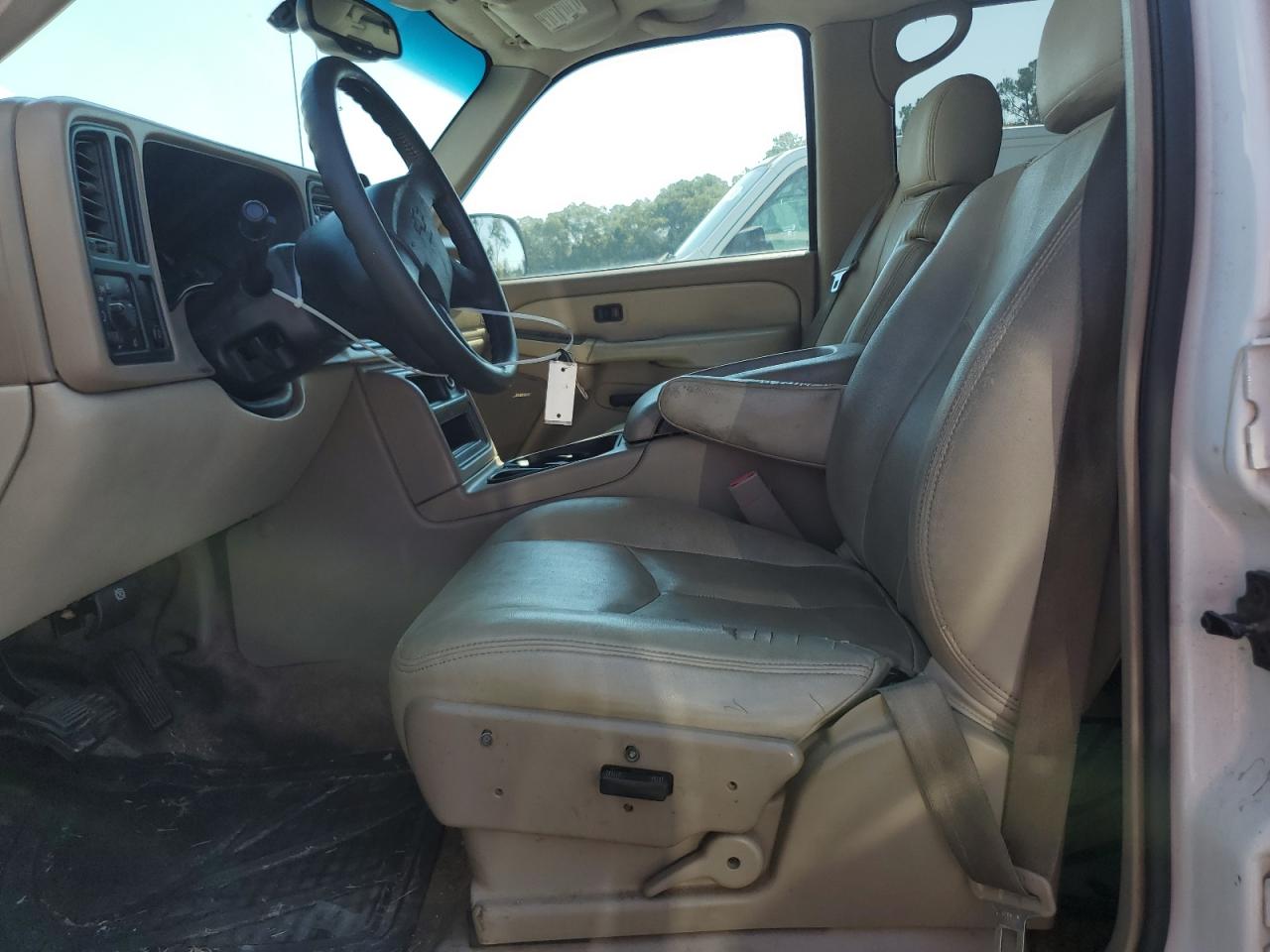 2003 Chevrolet Tahoe C1500 VIN: 1GNEC13Z73R196720 Lot: 80863555