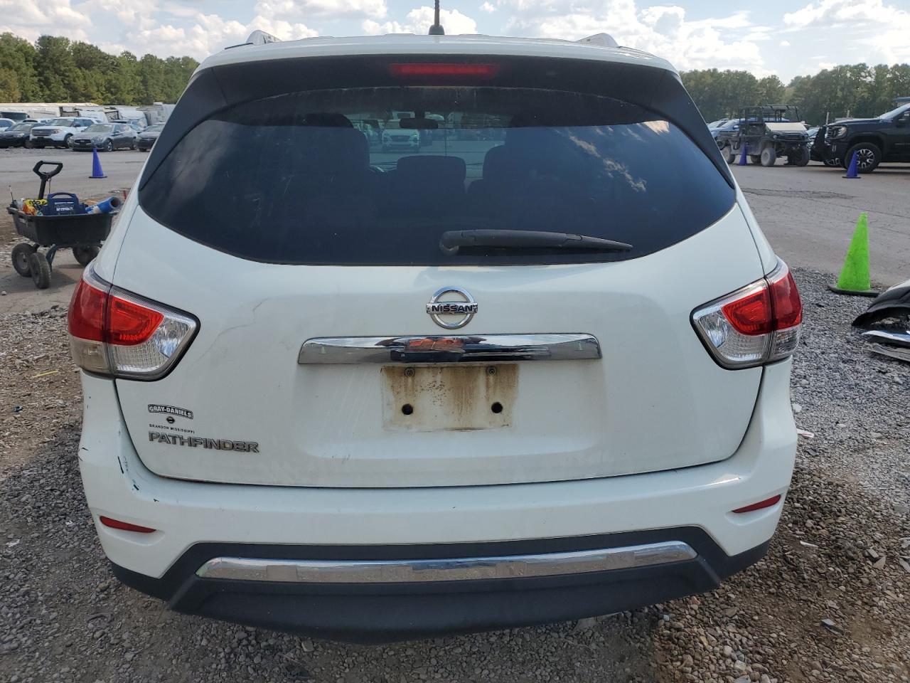 2016 Nissan Pathfinder S VIN: 5N1AR2MN6GC605348 Lot: 82102305