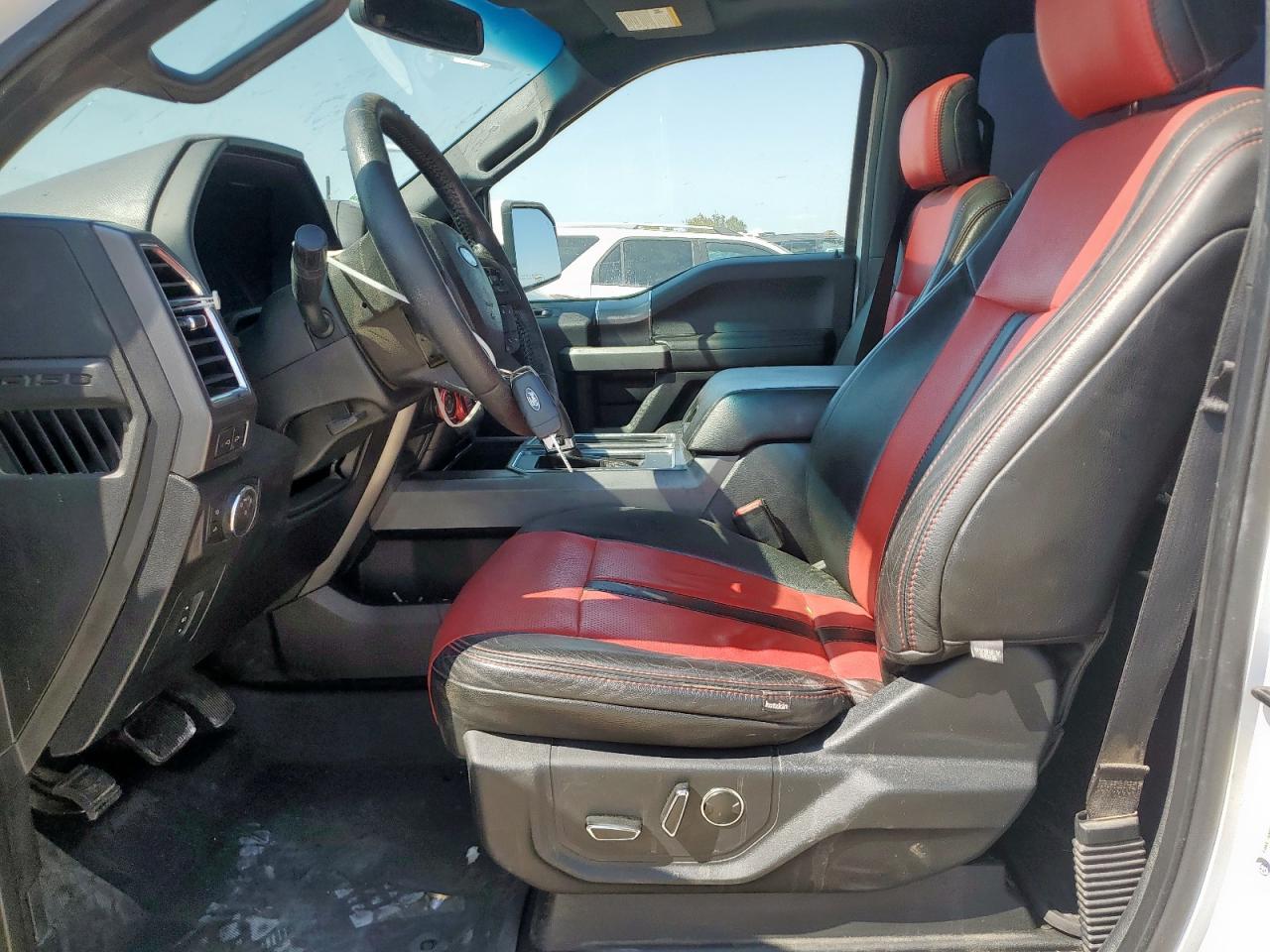 2016 Ford F150 Supercrew VIN: 1FTEW1EG2GKE11253 Lot: 80159135