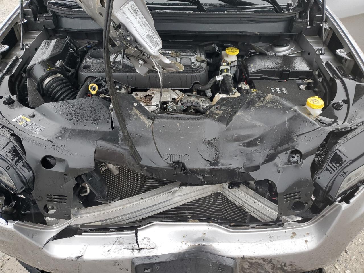 2019 Jeep Cherokee Latitude Plus VIN: 1C4PJMLN2KD383686 Lot: 81640905