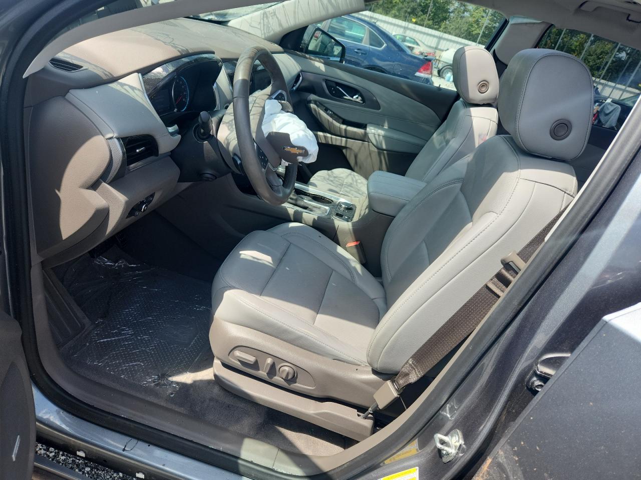 2020 Chevrolet Traverse Premier VIN: 1GNERKKW2LJ123023 Lot: 81570405