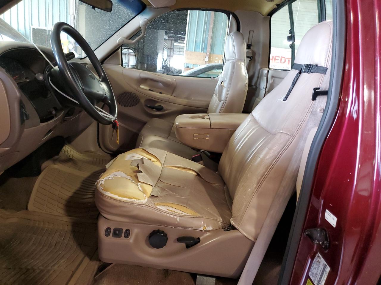 1997 Ford F150 VIN: 1FTDF1762VKA20682 Lot: 81577765