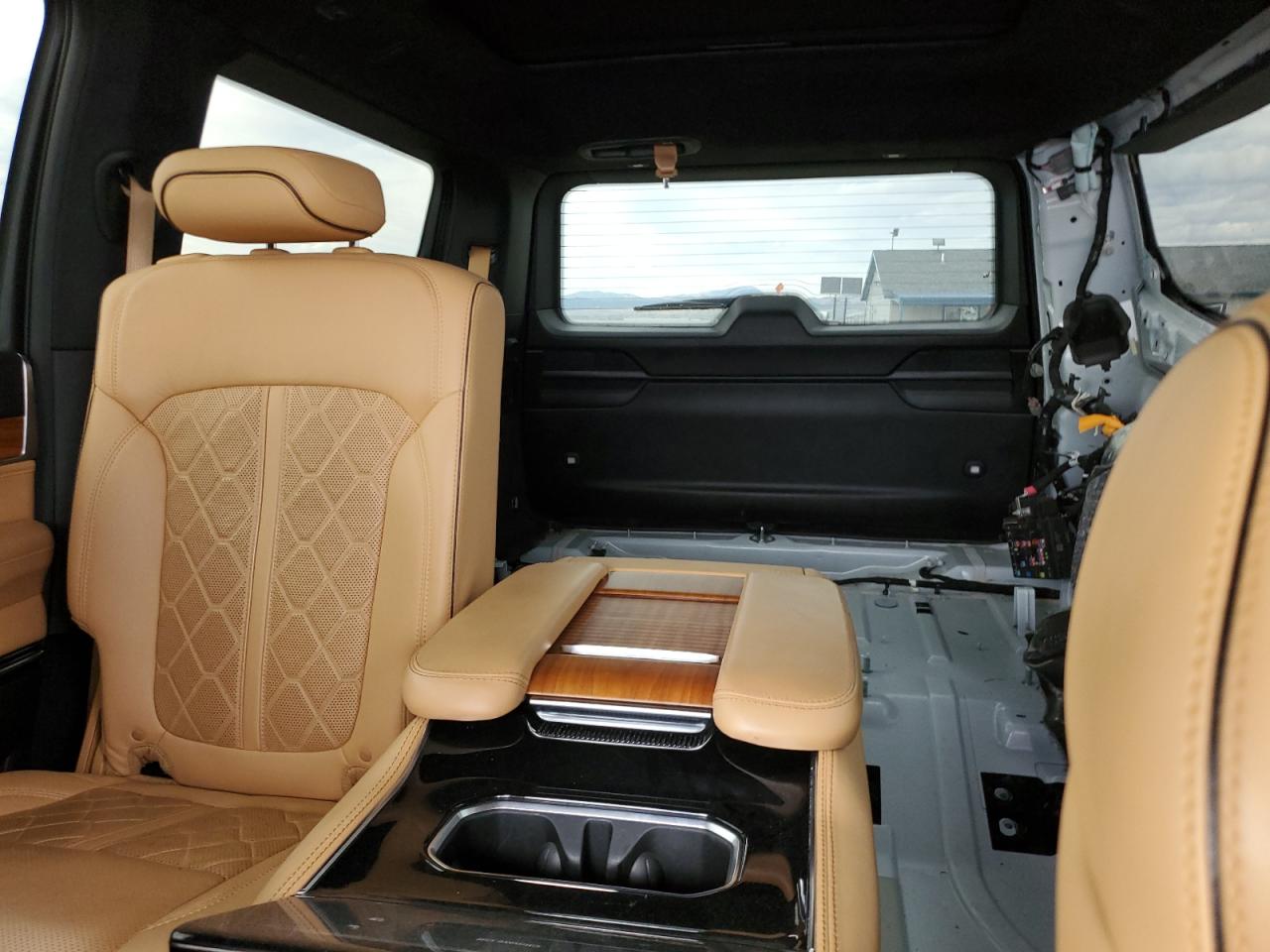 2022 Jeep Grand Wagoneer Series Iii VIN: 1C4SJVGJ7NS137739 Lot: 84036565