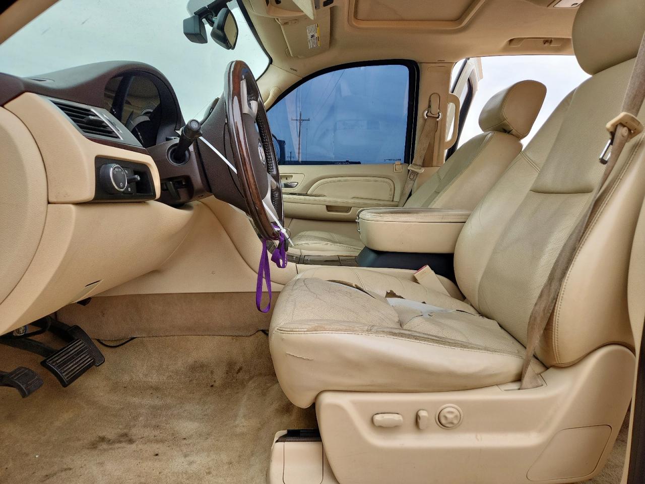 2007 Cadillac Escalade Esv VIN: 1GYFK66867R241324 Lot: 71746255