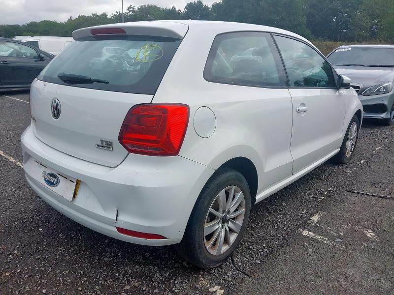 2015 VOLKSWAGEN POLO SE TSI 
