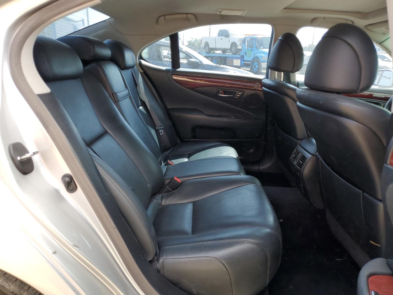 2008 Lexus Ls 460 VIN: JTHBL46F985060777 Lot: 71391195