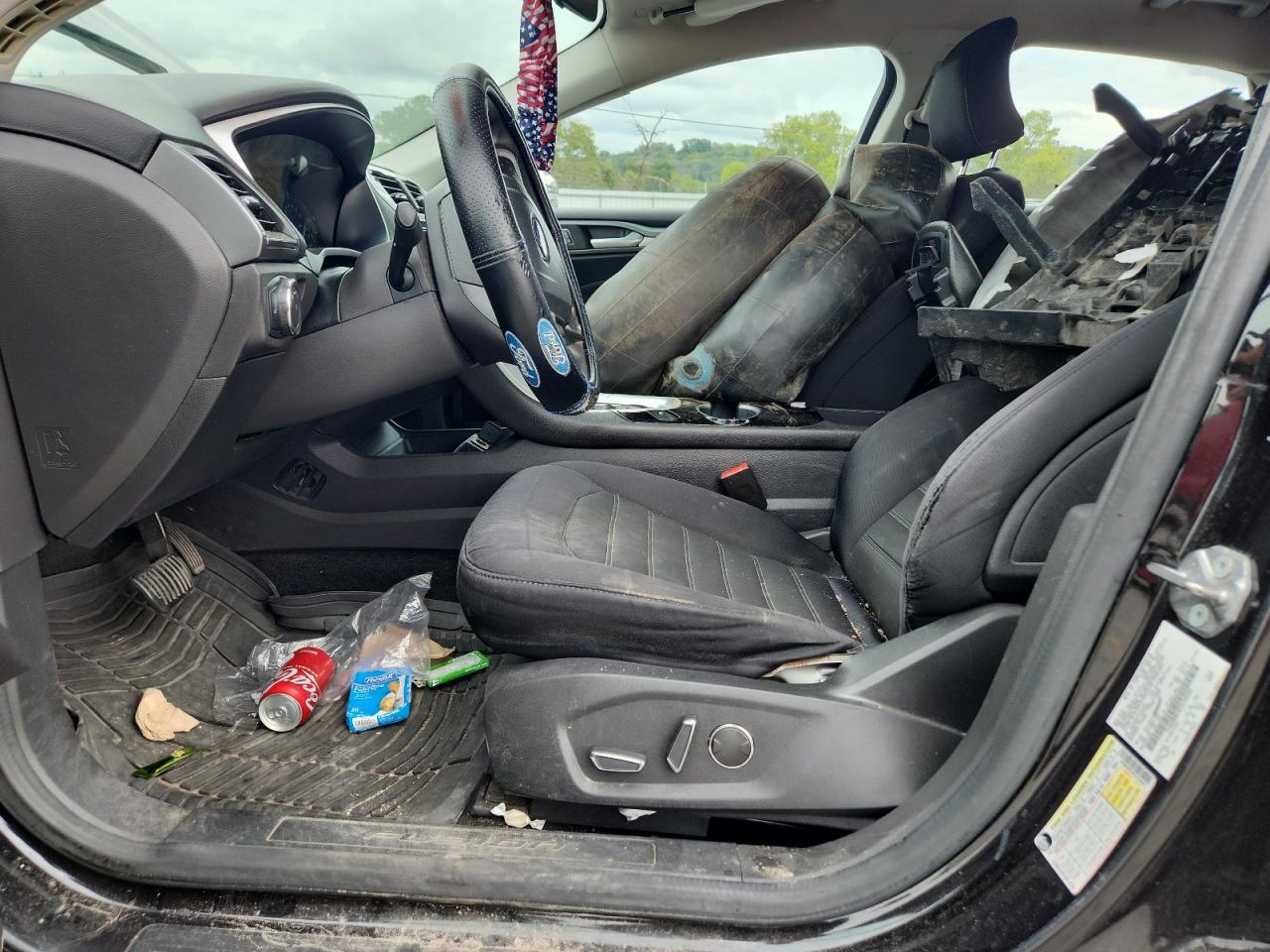 2015 Ford Fusion Se VIN: 1FA6P0H74F5124443 Lot: 83848685