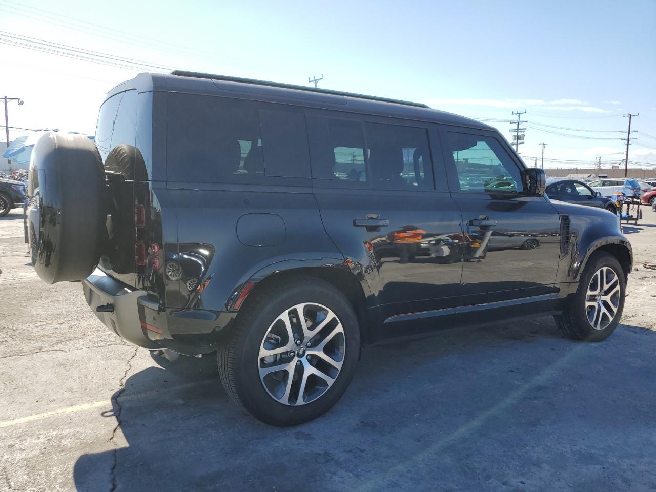 LAND ROVER DEFENDER 2025 SALE27EU0S2369977 Photo 3