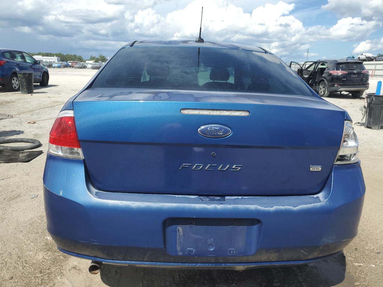 2008 Ford Focus Se VIN: 1FAHP33N58W260495 Lot: 84364945
