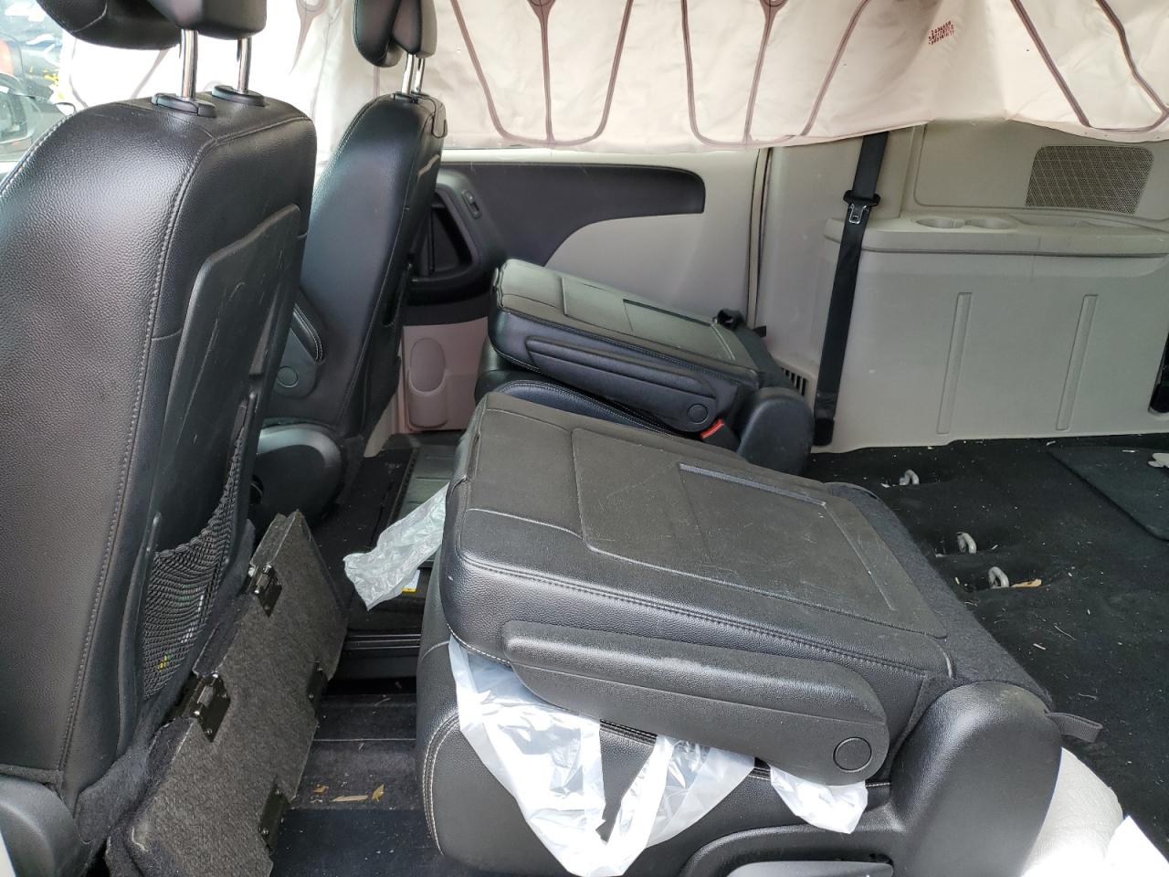 2014 Chrysler Town & Country Touring VIN: 2C4RC1BG1ER325887 Lot: 71209305