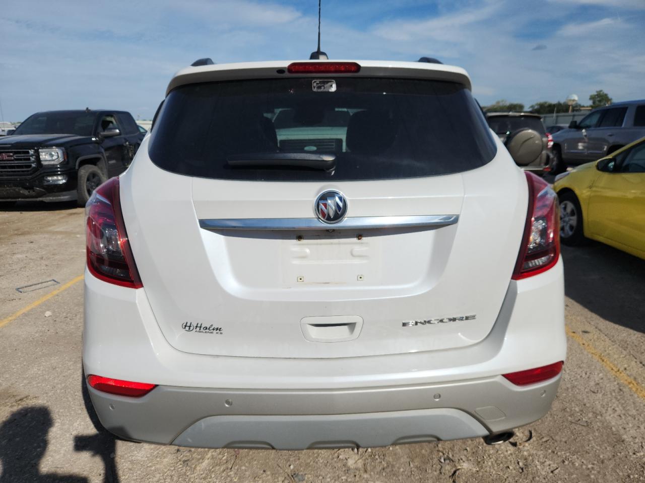 2019 Buick Encore Essence VIN: KL4CJCSM3KB944257 Lot: 81942695