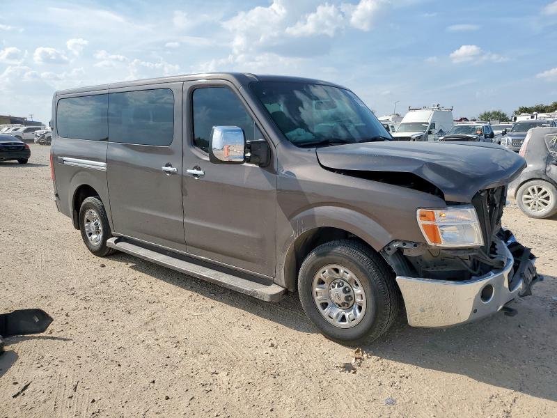  NISSAN NV 2016 Brown