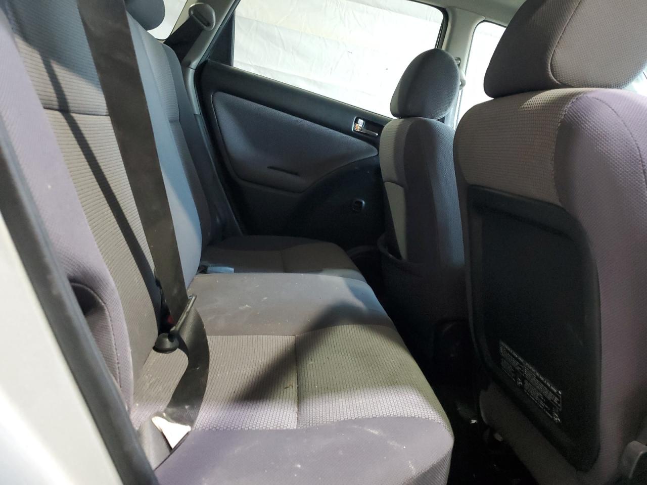 2006 Toyota Corolla Matrix Base VIN: 2T1LR30E56C561373 Lot: 81545845