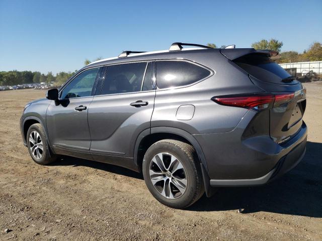  TOYOTA HIGHLANDER 2022 Серый