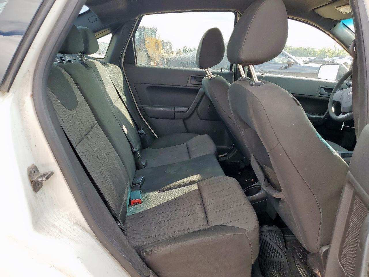 2009 Ford Focus Se VIN: 1FAHP35N19W190671 Lot: 81789295