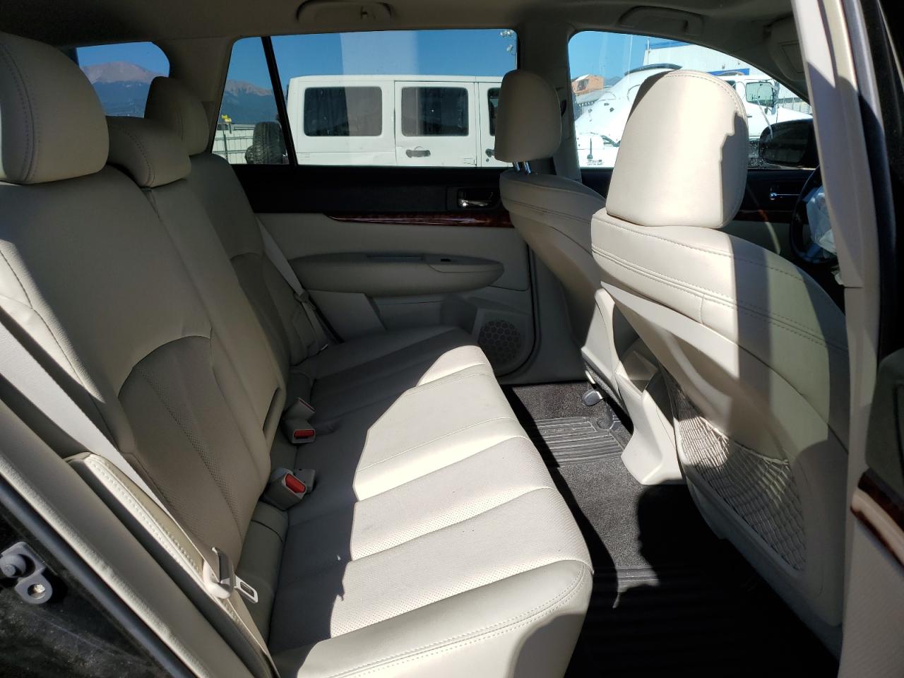 2011 Subaru Outback 2.5I Limited VIN: 4S4BRCKC7B3436753 Lot: 80332255