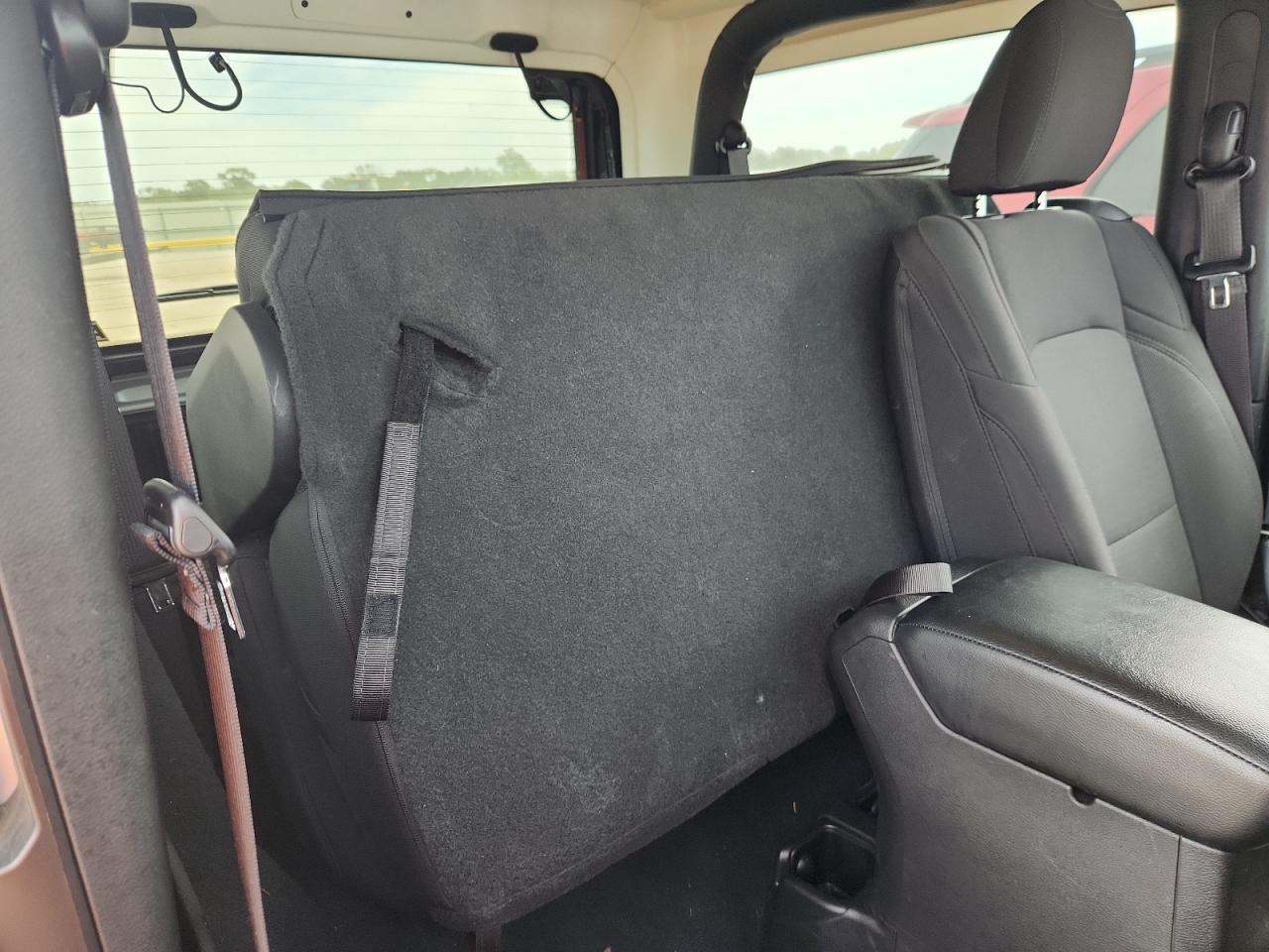 2022 Jeep Wrangler Sport VIN: 1C4HJXAG2NW201942 Lot: 84058605