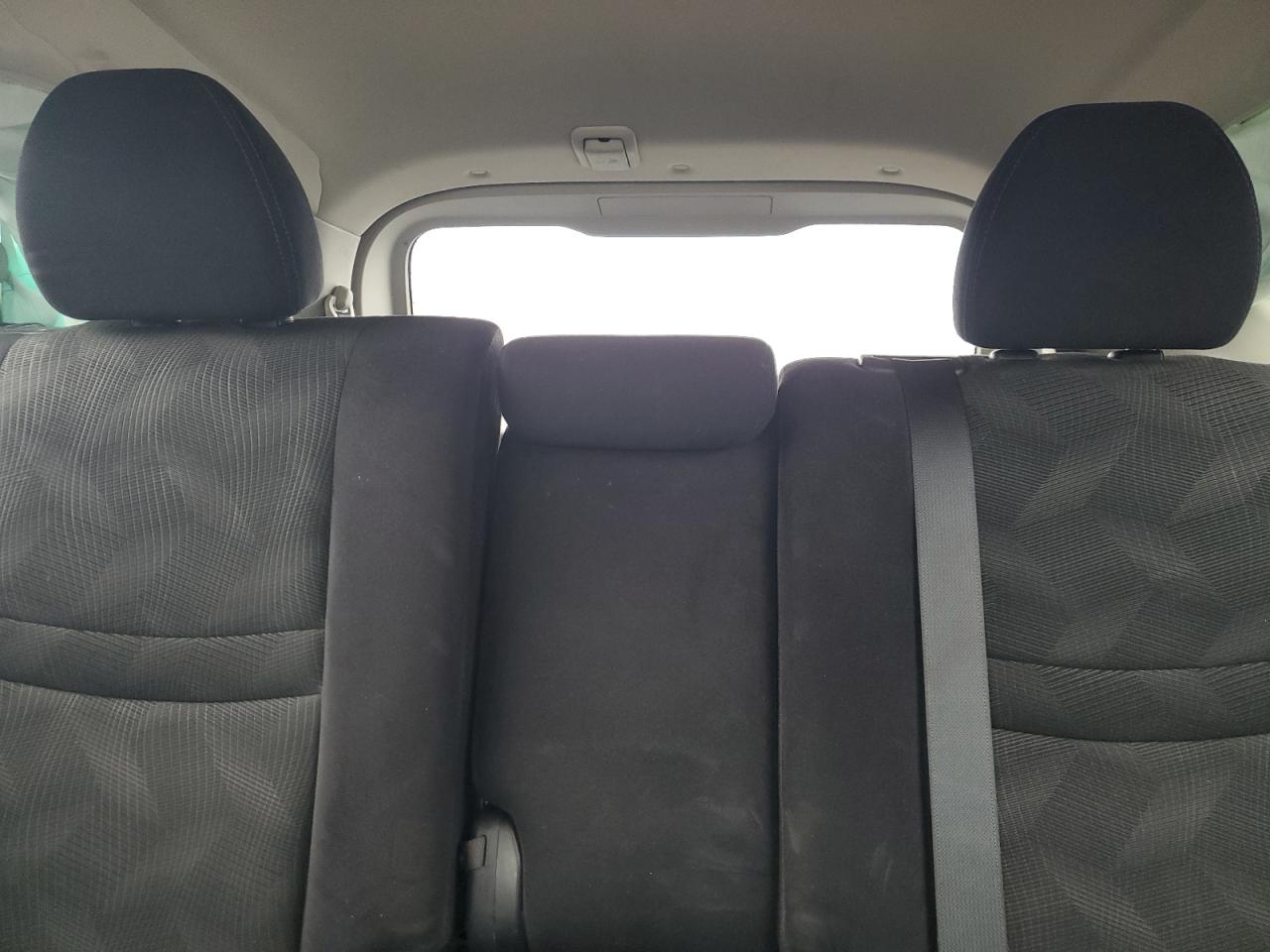 2015 Nissan Rogue S VIN: 5N1AT2ML4FC803117 Lot: 84299475