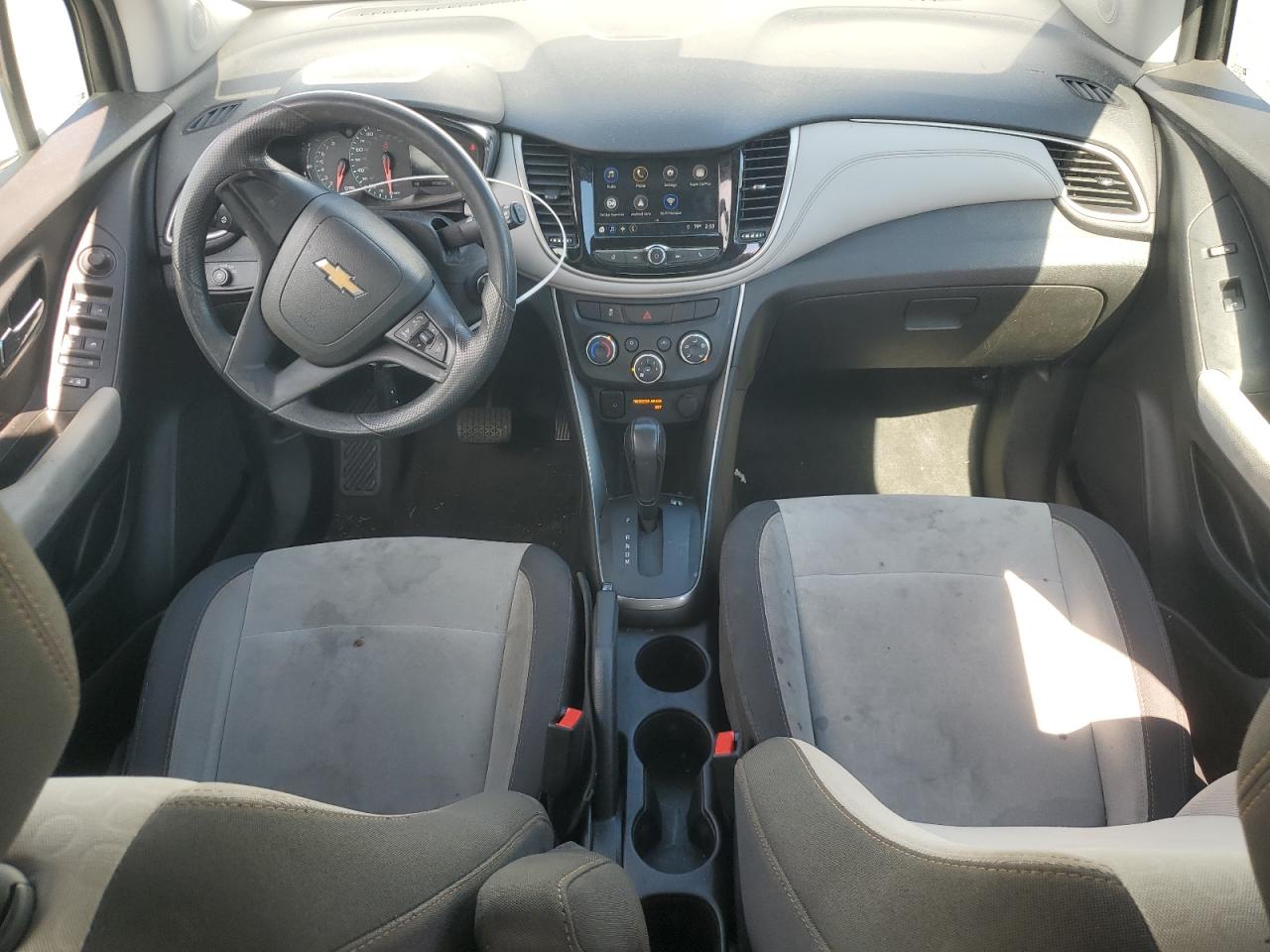 2018 Chevrolet Trax Ls VIN: 3GNCJNSB2JL277184 Lot: 80191915