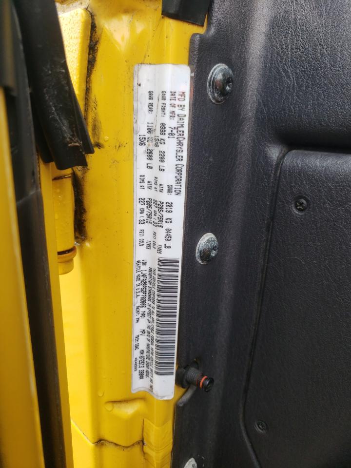 2002 Jeep Wrangler / Tj Se VIN: 1J4FA29P62P702606 Lot: 71967365