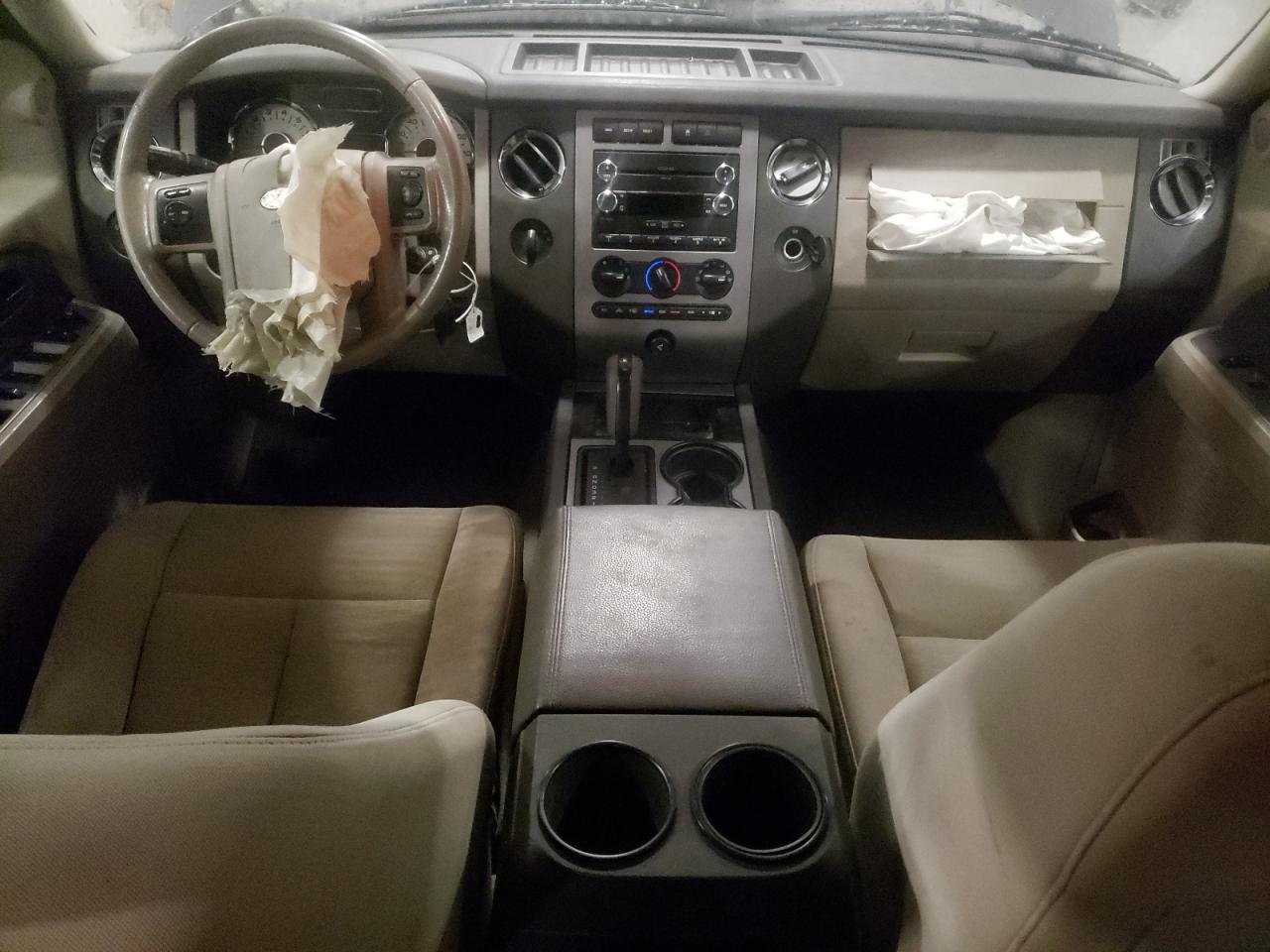 2010 Ford Expedition Xlt VIN: 1FMJU1G56AEA54113 Lot: 81702045