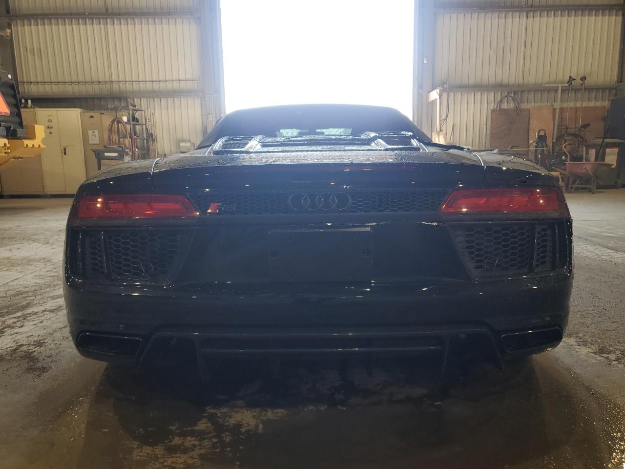 2018 Audi R8 Spyder VIN: WUAVACFX6J7900308 Lot: 84009005