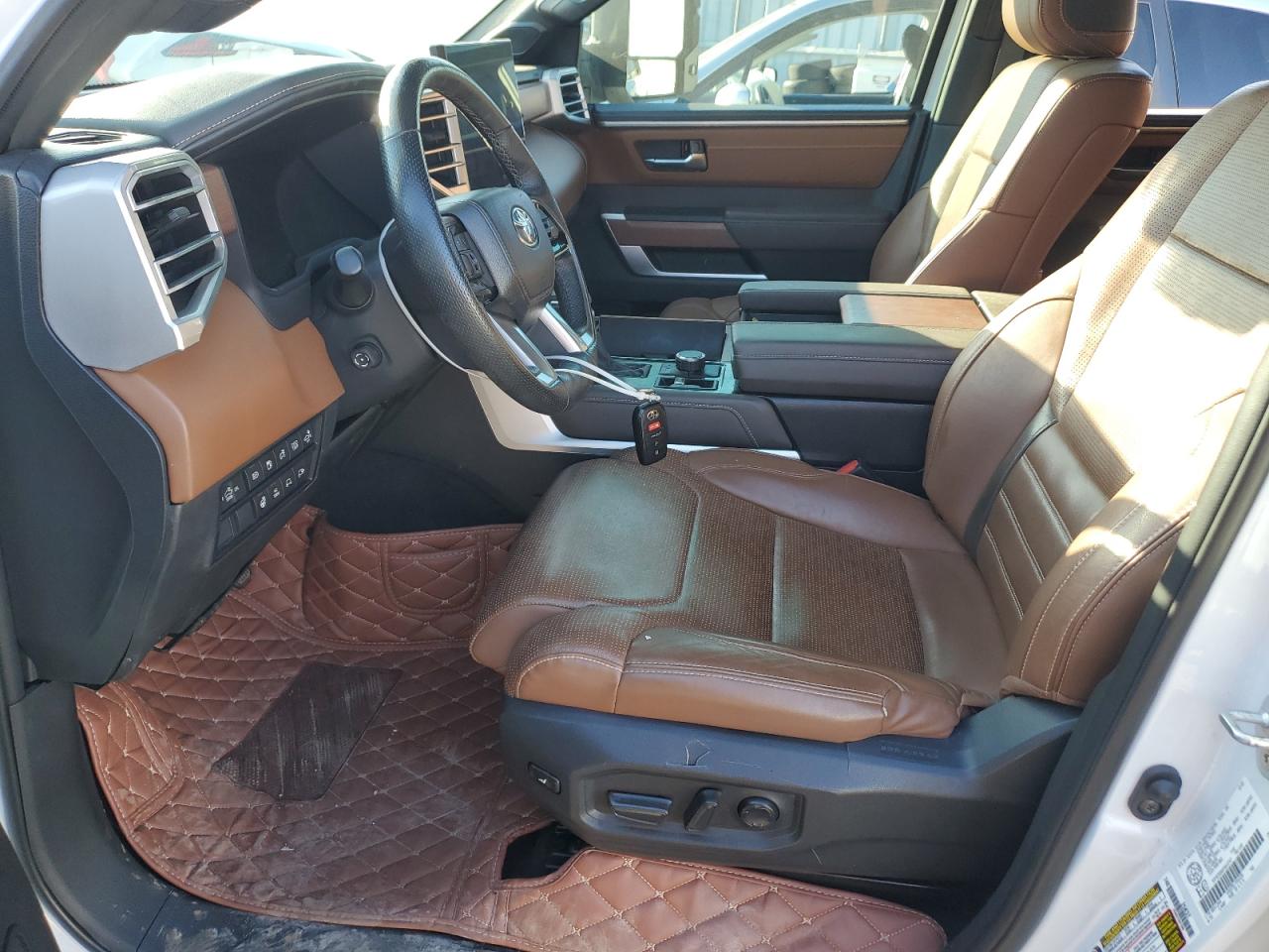 2023 Toyota Tundra Crewmax Platinum VIN: 5TFMC5DB6PX018747 Lot: 70780725