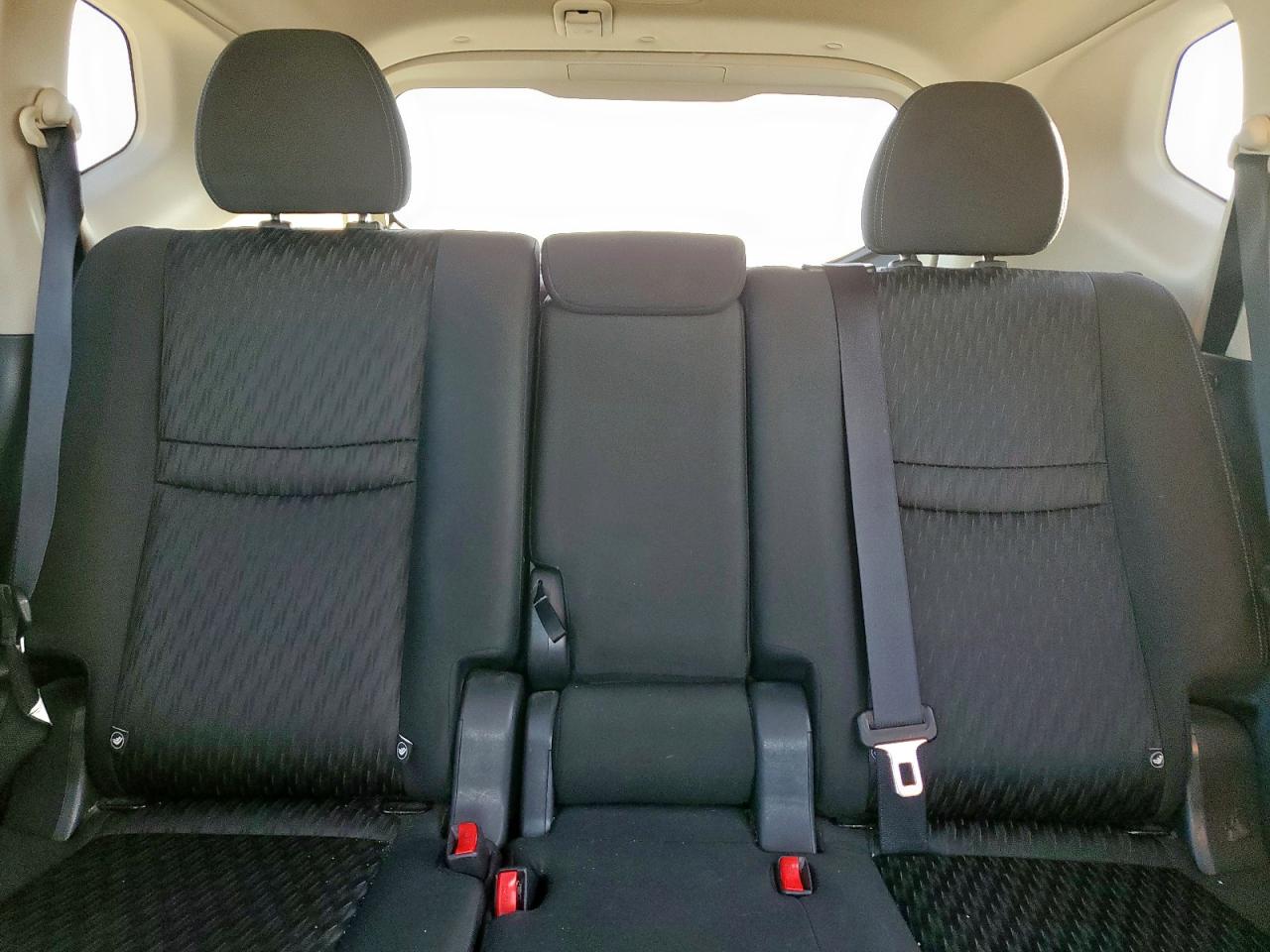 2019 Nissan Rogue S VIN: KNMAT2MT9KP559116 Lot: 84012815