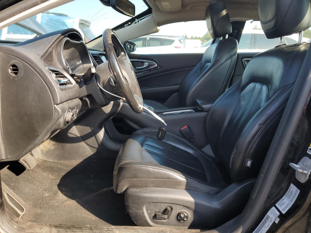 2016 Chrysler 200 C VIN: 1C3CCCCG2GN163409 Lot: 81373155