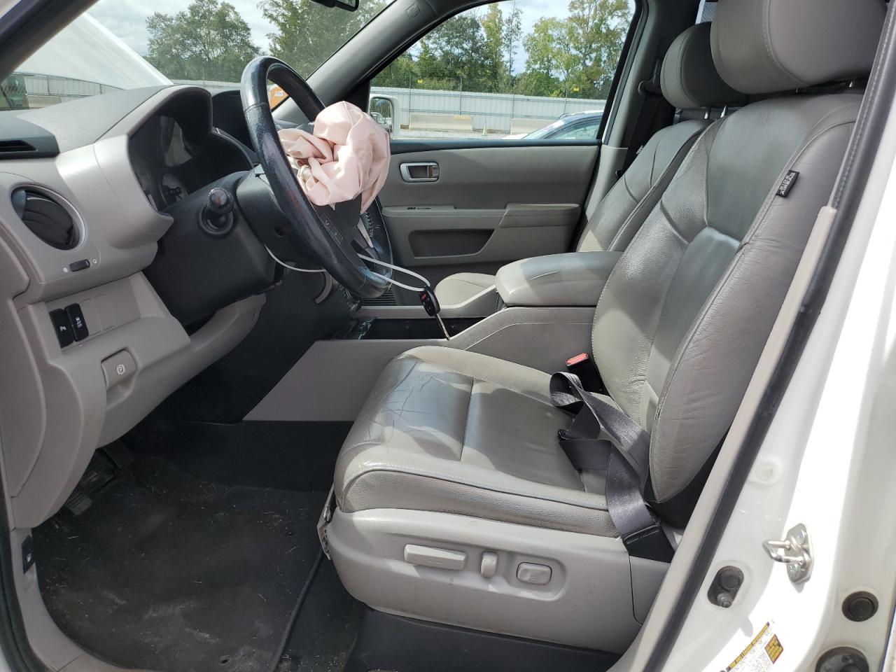 2015 Honda Pilot Touring VIN: 5FNYF3H96FB022052 Lot: 84805395