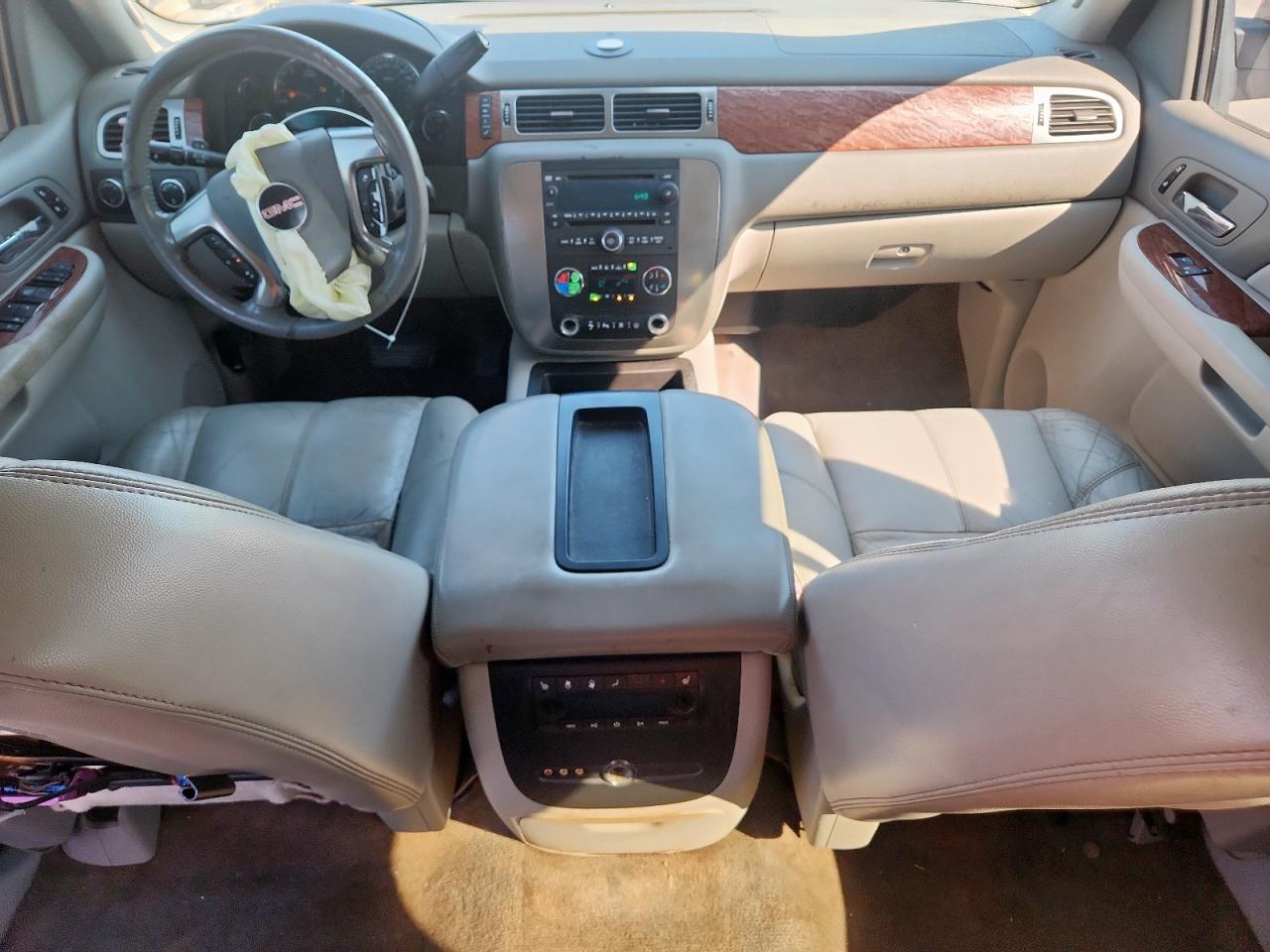 2007 GMC Yukon Xl K1500 VIN: 1GKFK16367J218190 Lot: 81915935