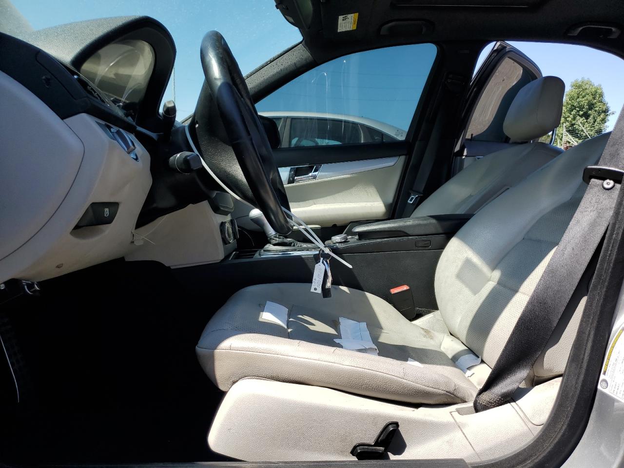 2009 Mercedes-Benz C 300 VIN: WDDGF54XX9F220683 Lot: 80571825