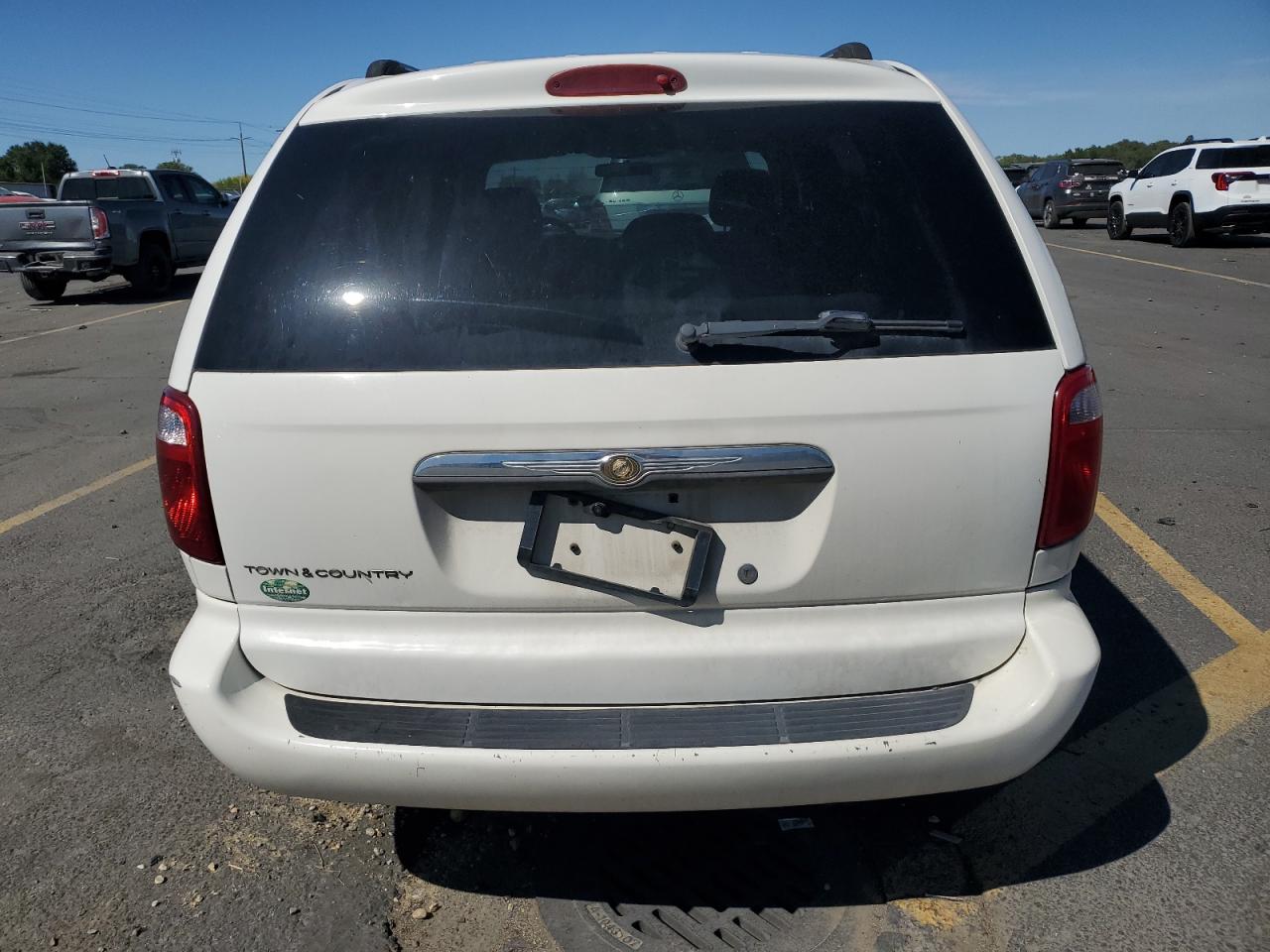 2007 Chrysler Town & Country Lx VIN: 1A4GJ45R67B202389 Lot: 80659015