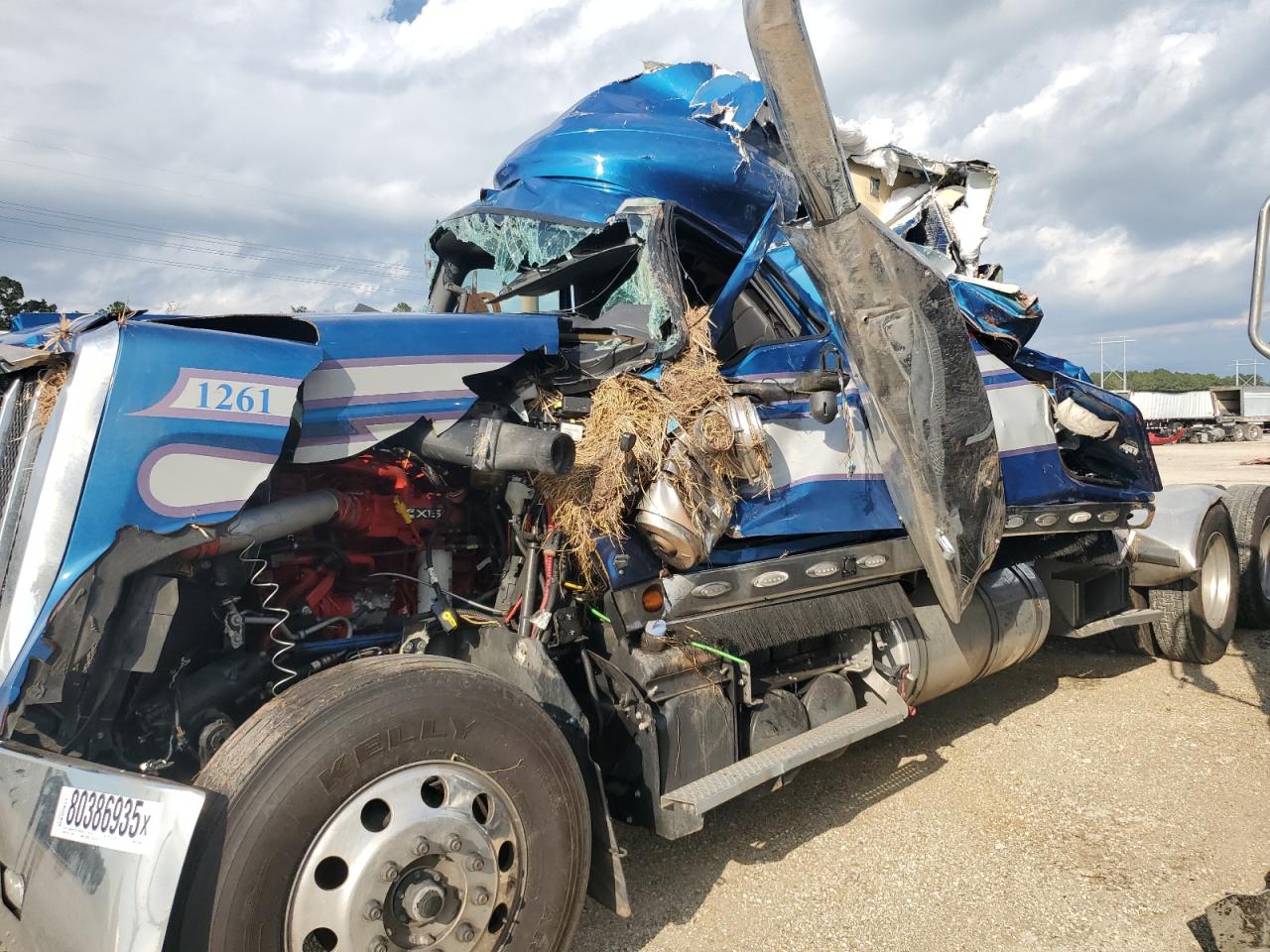 2025 International Hx520 VIN: HSPAAPR3SN475858 Lot: 80386935