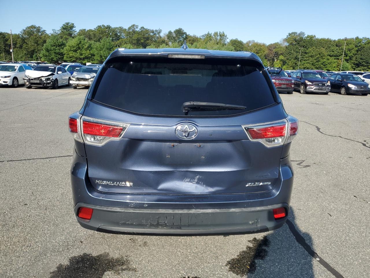 2016 Toyota Highlander Xle VIN: 5TDJKRFH3GS291634 Lot: 69925375