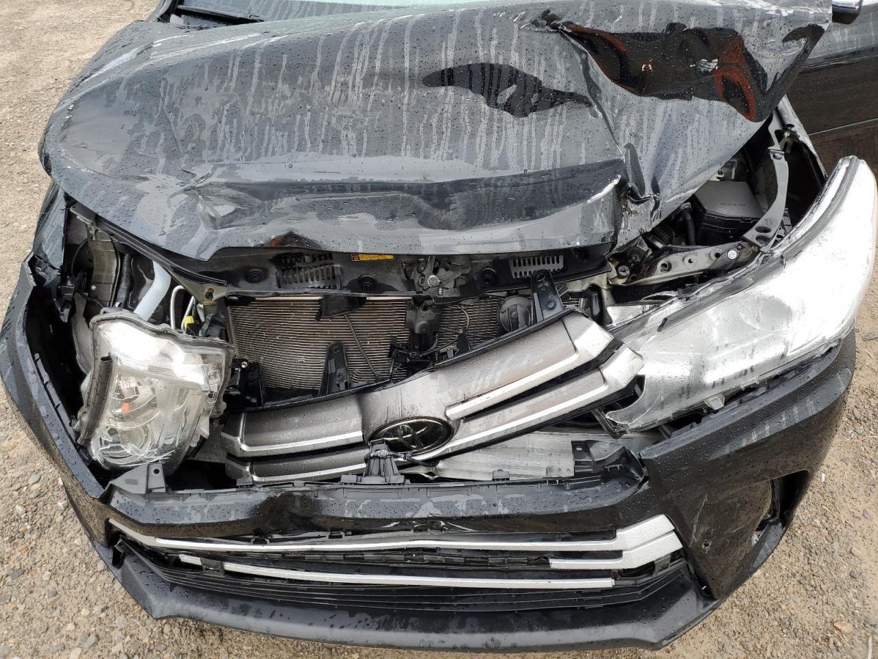 2018 Toyota Highlander Se VIN: 5TDKZRFH8JS534541 Lot: 83836275